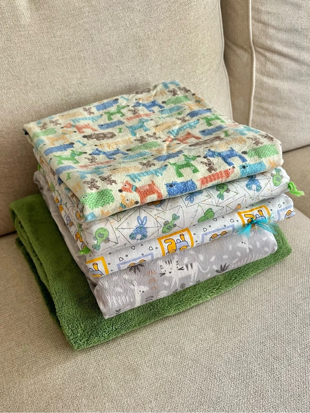 Lot of 5 Baby Boy Receiving & Fleece Blankets Neutral Boy GREAT CONDITION